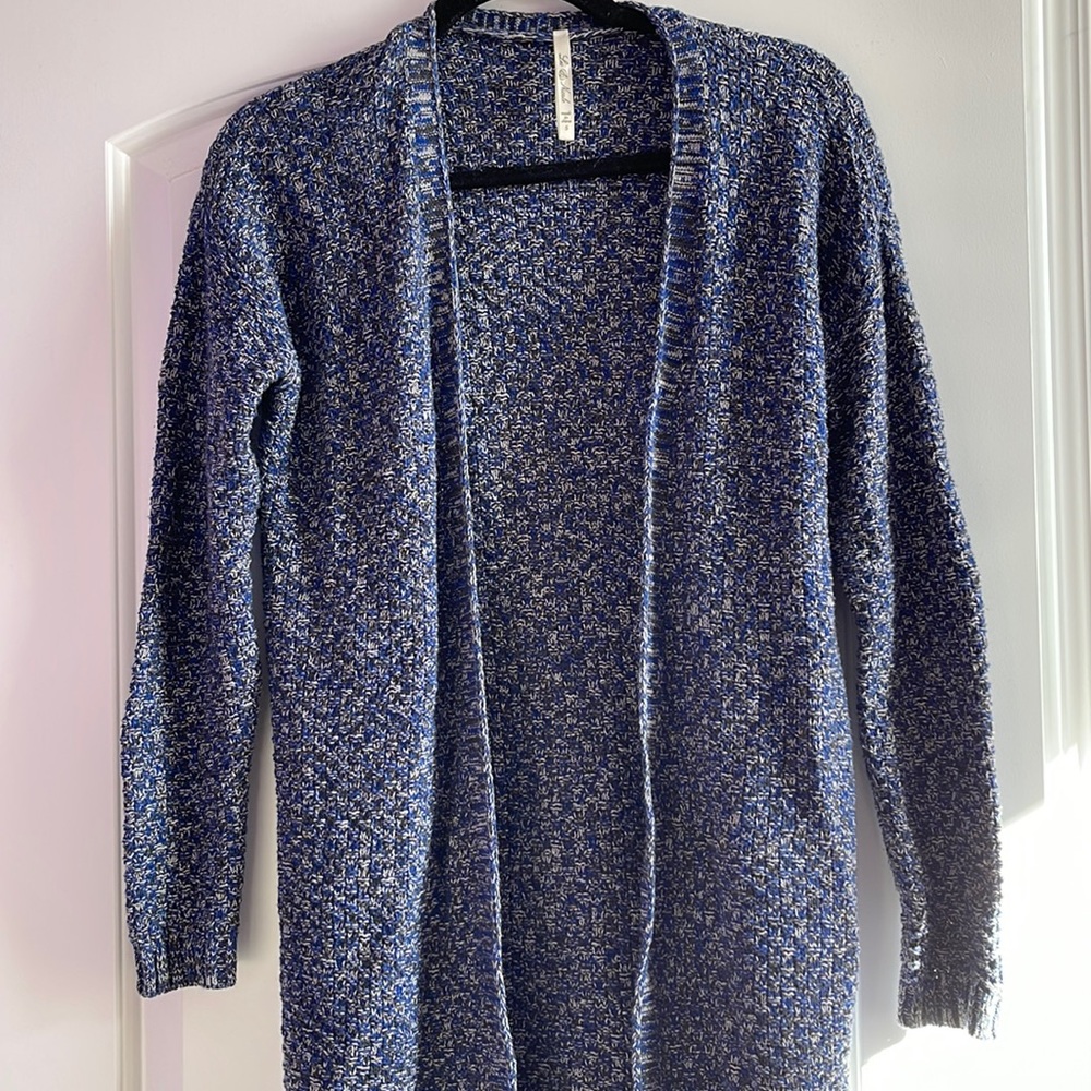 Leo & Nicole Blue Knitted Cardigan